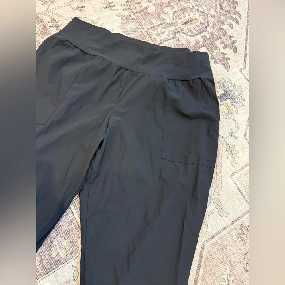Halara Women's Cloudful Air High Waisted Full Length Jogger—1X - Picture 3 of 6